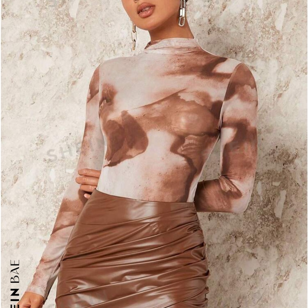 Mesh body suit